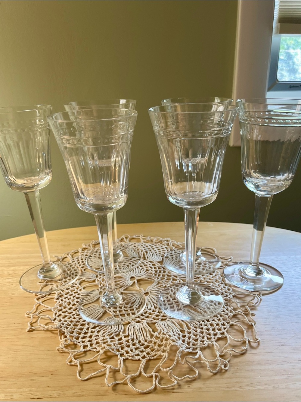 Wedgewood Dynasty Wine Glasses - Set of 6- Amazing Value